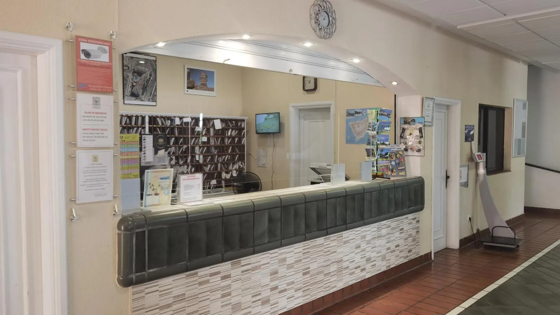Apartment Deluxe Apart Castle Harbour Los Cristianos