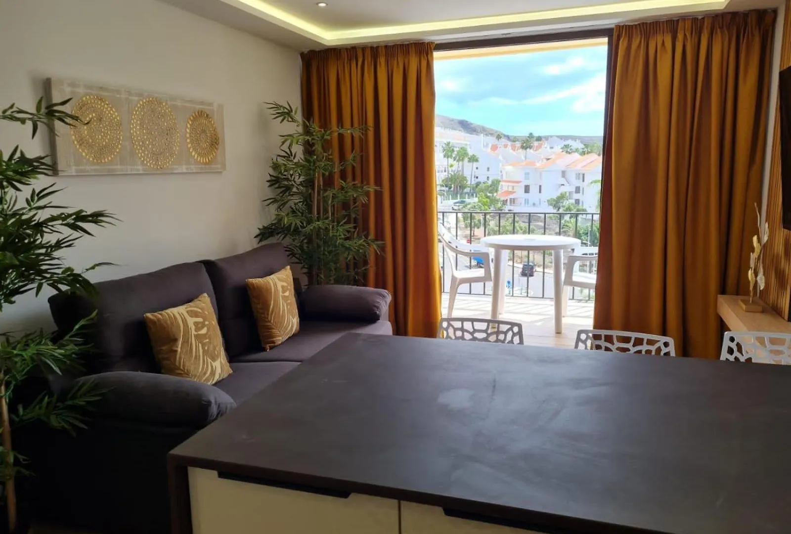 Apartamento Deluxe Apart Castle Harbour Los Cristianos  España